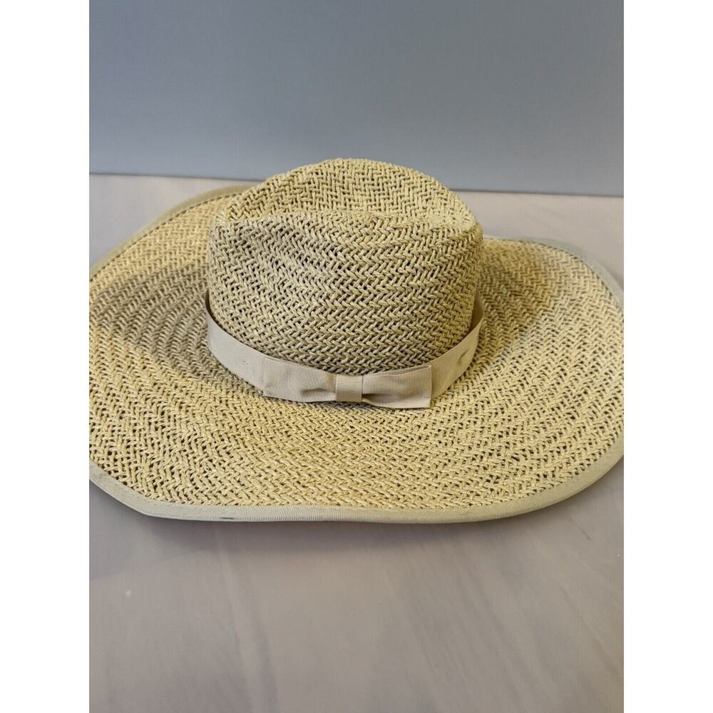 btb Los Angeles Cassie straw women's wide brim sun hat - Color Natural Size Med - Picture 3 of 3